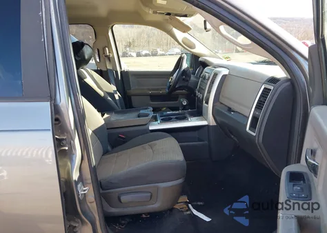 2010 Dodge Ram 1500 Slt/Sport/Trx из США, поврежденный, VIN 1D7RV1CT8AS259514